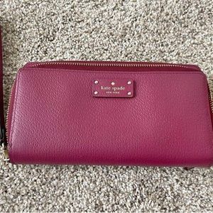 EUC - Kate Spade Leila Large Wallet